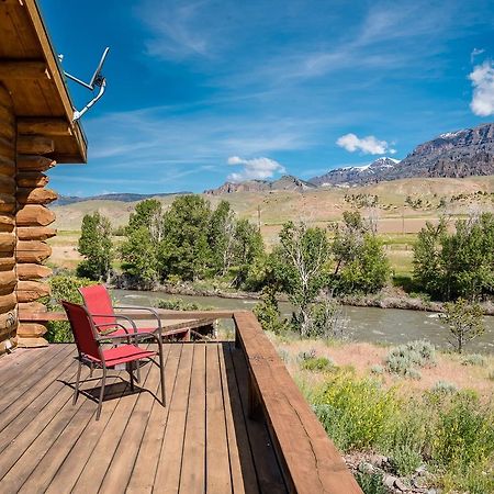 Yellowstone Cutthroat Guest Ranch Hotel Wapiti Exterior photo